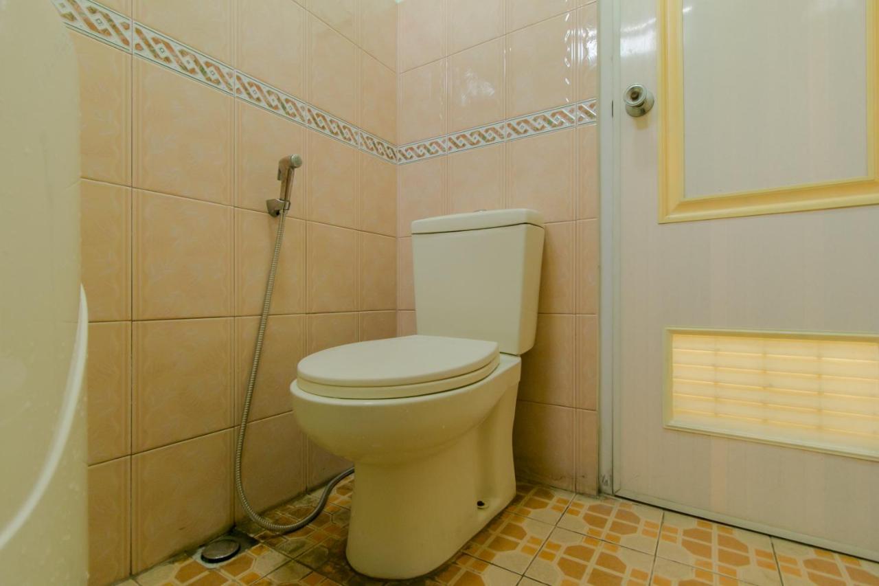 Oyo 2858 Vafa Guesthouse Чіанджур Екстер'єр фото